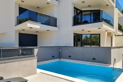 Image de Amazing apartment in Vrboska with house sea view