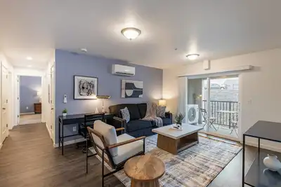 Image de Landing | Stylish 2bd, Clubhouse, Gym