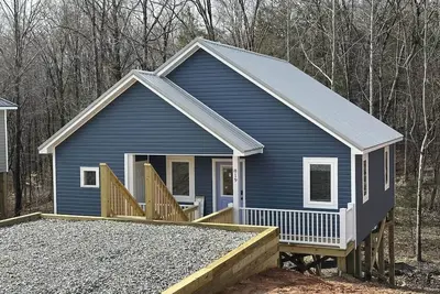 Image de Trailside Cottage | Spacious 2br Near Greenfront