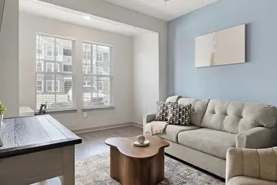 Image de Landing | Stylish 2bd, Yoga Studio, Clubhouse