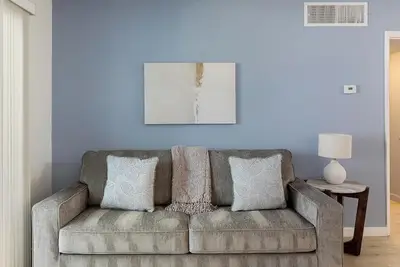 Image de Landing | Stunning 2bd, Courtyard