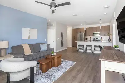 Image de Landing | Stunning 2bd, Clubhouse, Pool
