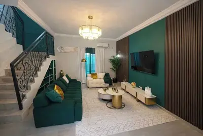 Image de Murim. Duplex de luxe. 6 voyageurs. Piscine. Gardien. Proximité aéroport