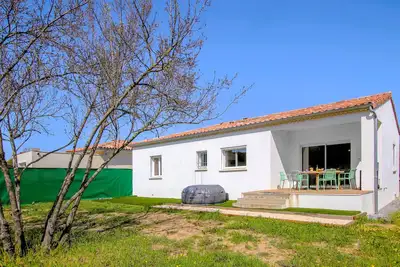 Image de Magnifique maison de 3 chambres à Saint-Étienne-de-Fontbell