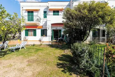 Image de Joli appartement pour 4 personnes avec climatisation, Wifi, terrasse et vue panoramique