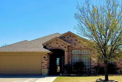Image de 2 King Beds and Best location in Burleson!