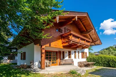 Image de Chalet à Kitzbühel près du Hahnenkamm avec sauna