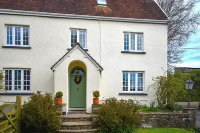 Image de 1 chambres à coucher à West Buckland
