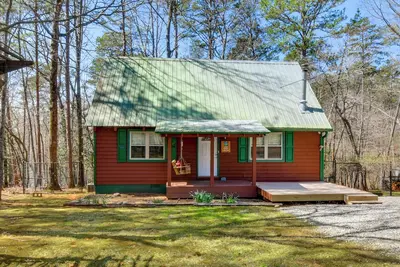 Image de Pets Welcome! Dahlonega Gem w/ Deck, 9 Mi to Town