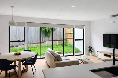 Modern Cozy Escape Geelong