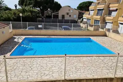 Image de Charmant T2 avec terrasse dans résidence avec piscine