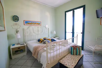 Image de Maison de vacances « Veronica's House Otranto » avec vue mer, Wi-Fi et climatisation