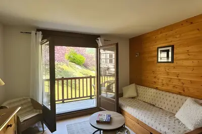 Image de Appartement 4-6 Couchages Proche des Pistes avec Vue Montagne, Balcon et Wi-Fi