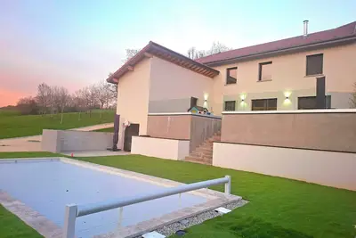 Image de Maison T5 + POSSIBILITÉ T2 En Plus