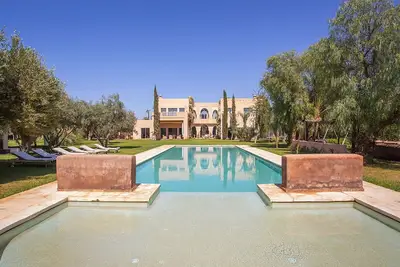 Image de Maison de vacances privée avec Wifi, piscine privée, climatisation, Tv, patio, vue panoramique