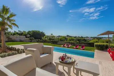 Image de Maison de vacances privée avec piscine privée, Wifi, climatisation, Tv, patio, vue panoramique