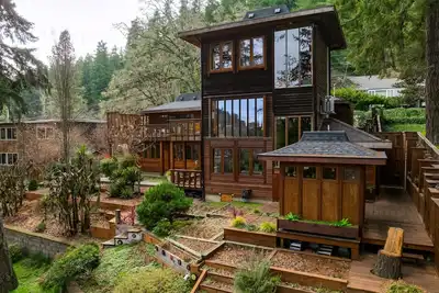 Image de Lumbermill Modern - Zen Sanctuary near U of O