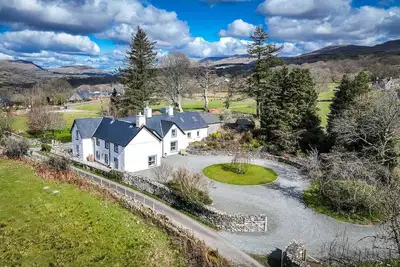 Image de Elegant 18th Century Country House with Cader Idris views | Cefn-Y-Maes