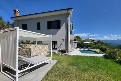 Image de New! Stylish Tuscany Cottage with Annexe. Private Infinity Pool, Mountain Views