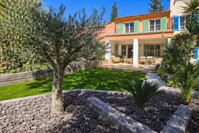 Image de Villa Grimaud Domaine Les Restanques Du Golfe De Saint Tropez Avec Piscine