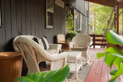 Image de Historic 1849 Grist Mill House, Sleeps 9, Blue Ridge Parkway