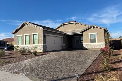 Image de Extended family vacation, spacious home 28 day minimum. \n3BR-Office-2Full baths