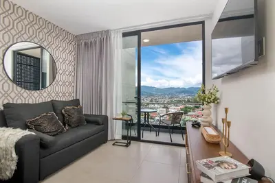 Image de Encanto urbano en piso 15: diseño y ubicación