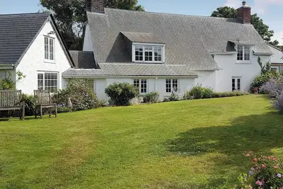 Image de 3 chambres à coucher à Manaccan, near Helston