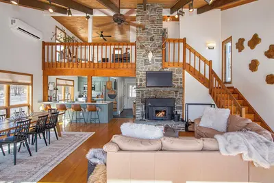 Image de Bluebird Cabin, \nTranquil, private 5 acre property, in the heart of the Catskills