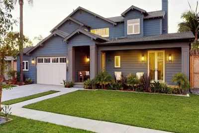 Image de Beautifully Designed Country Club Home Offered July and August 2026