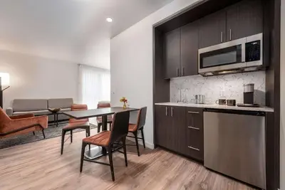 Image de Pet-Friendly Boutique Stay Near Riverfront Park & Salem Attractions l 2 Rooms