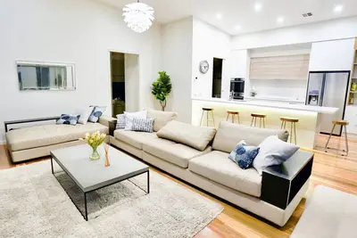 Image de Pinecone Lodge - 38 Twynam Street