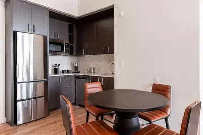 Image de Stay in a Quiet Room Ideal for Unwinding w/ Family or Friends | Pets Allowed