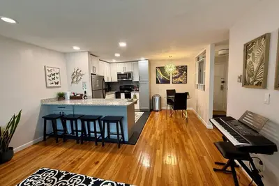 Image de 1 bed 1 bath apartment in Brookline