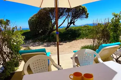 Image de Studio les pieds dans l’eau sur la plage de la Bergerie, face à Porquerolles