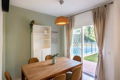 Image de Home2Book Spacious Family Villa with Pool, Sevilla