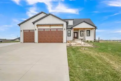 Image de Okoboji Luxury Home