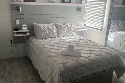 Image de Pleasant 2 bd, apartment with Ac in sunny Fajardo across from Villa Marina.