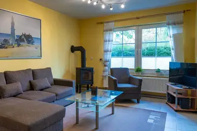 Image de Comfortable vacation home on the dyke with terrace, garden and fireplace in Zingst - Am