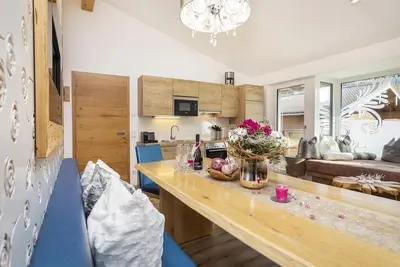 Image de Apartment - Suite \"Etage Exclusive\" (10-22 pers. ) - Enjoy the alps