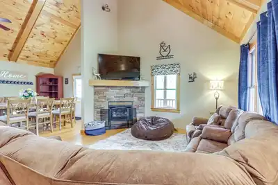 Image de Deer Hart- Hot Tub & Game Room, Retreat in Ellijay