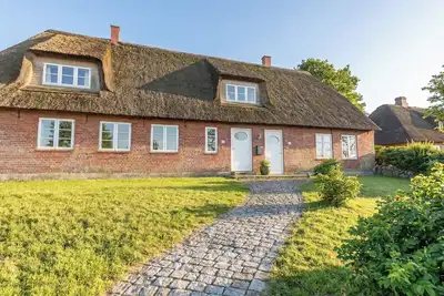 Image de Lock keeper Luv: Holiday home with sauna, wood-burning stove & terrace for up to 6 guests