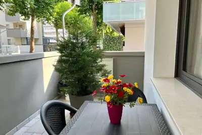 Image de Adorable appartement avec balcon
