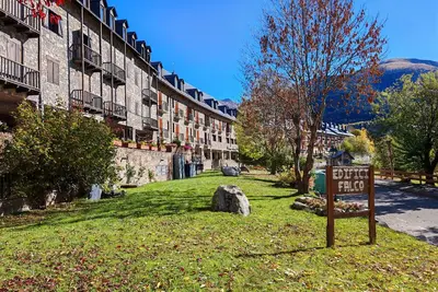 Warm, bright and comfortable environment - Falcó 5