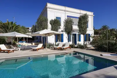 Image de Maison de vacances privée avec Wifi, climatisation, piscine privée, Tv, patio, vue panoramique