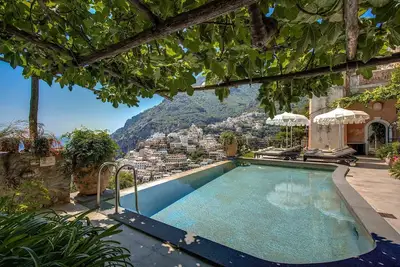 Image de Maison de vacances privée avec Wifi, climatisation, piscine privée, Tv, terrasse, vue panoramique