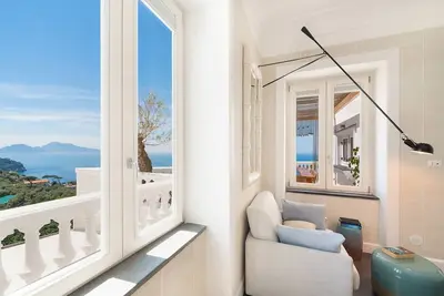 Image de Maison de vacances avec Wifi, climatisation, bain à remous, piscine, Tv, terrasse