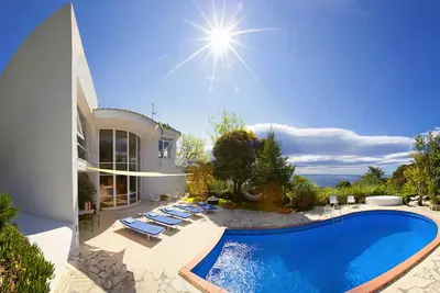 Image de Belle maison de vacances avec piscine privée, Wifi, Tv, patio et vue panoramique, près de Sorrente