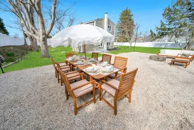 Image de Minutes from the beach, brand new 3 bedroom