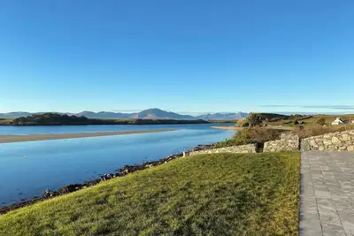 Image de Spectacular sea front house, 400m from world renowned Tralee golf links.